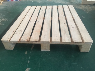 為什么越來越多人選擇木托盤？——無錫托盤廠家專業解析